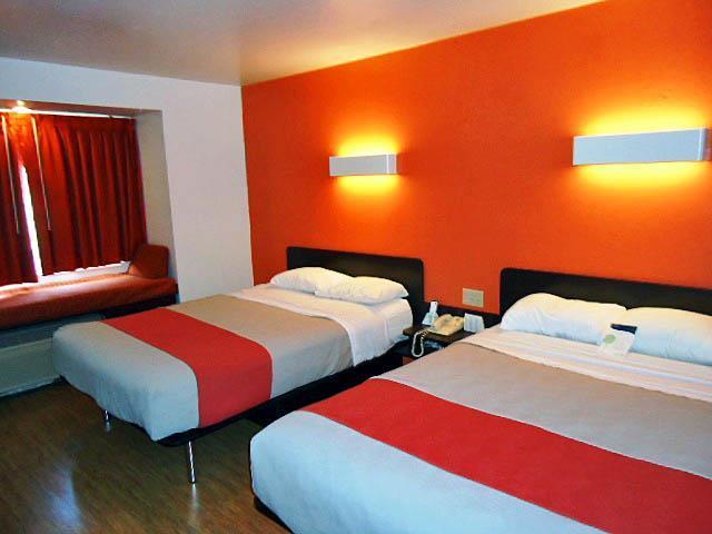 6-huron, Oh - Sandusky Hotel 2*